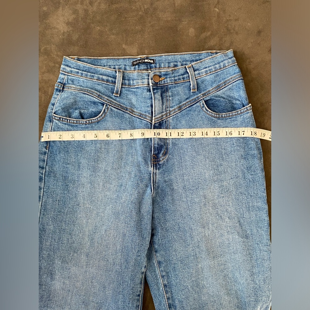 Fashion Nova High Waist Baggy Ankle Length thick texture jeans.Size:13(W30) - Picture 8 of 8